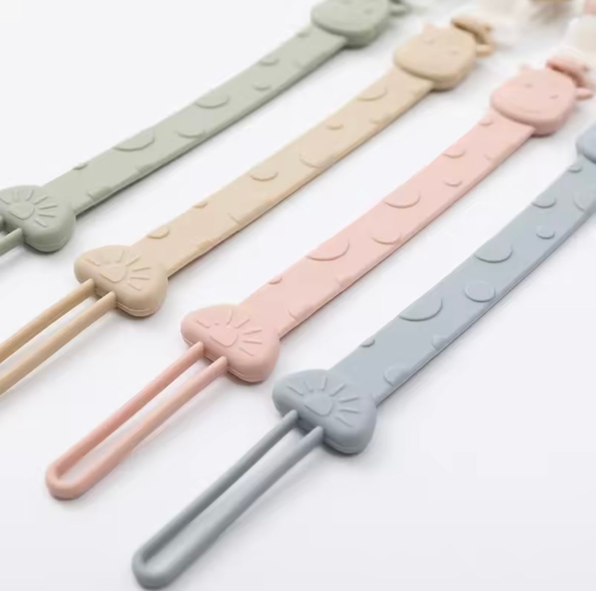Silicone Giraffe Pacifier Clip
